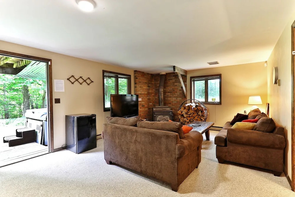 Champagne Chalet - Killington Ski House by Killington Vacation Rentals