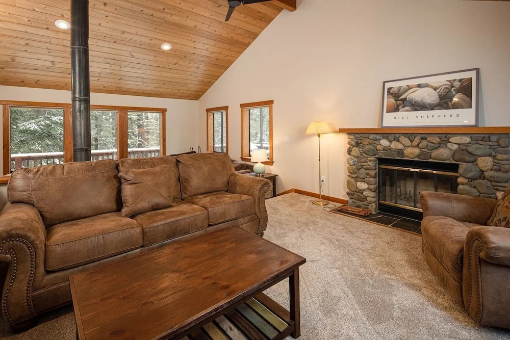 11885 Sitzmark - 4 Br Home