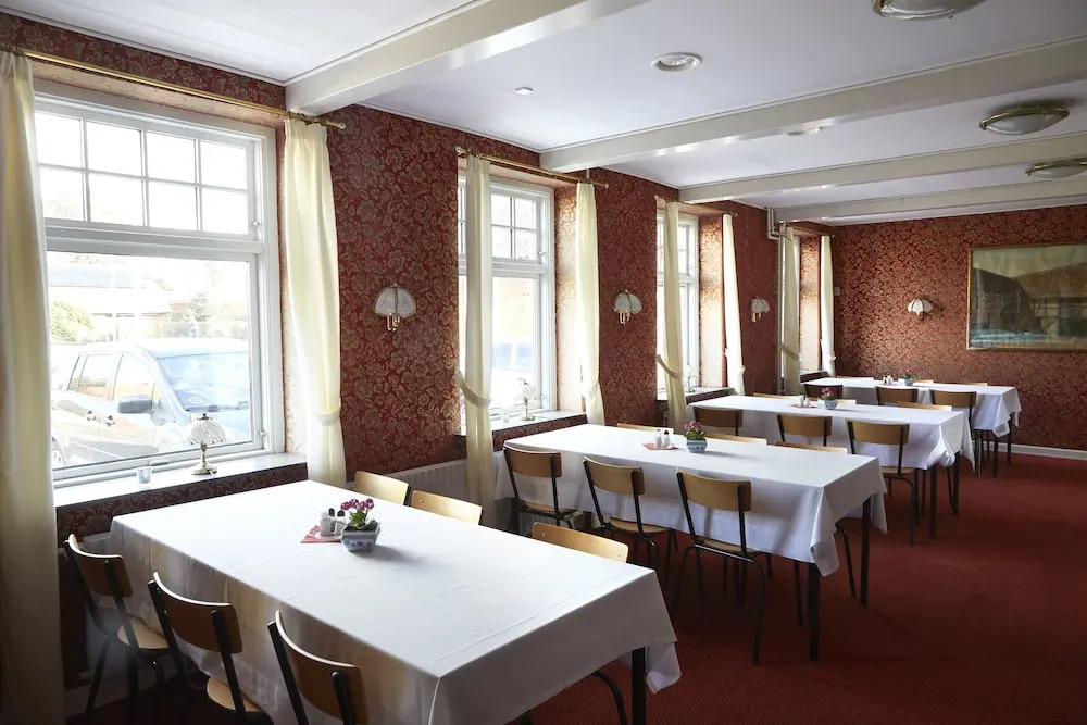 Abild Hotel