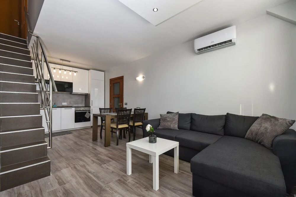 FM Deluxe 2-BDR Maisonette - Vitosha Mountain View