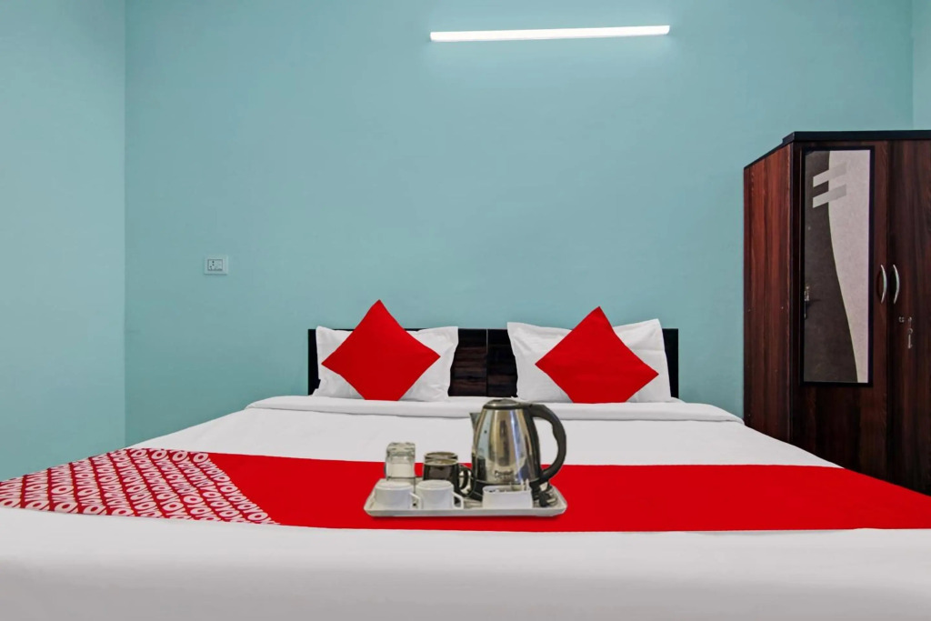 OYO Flagship 70330 Mohan Villa