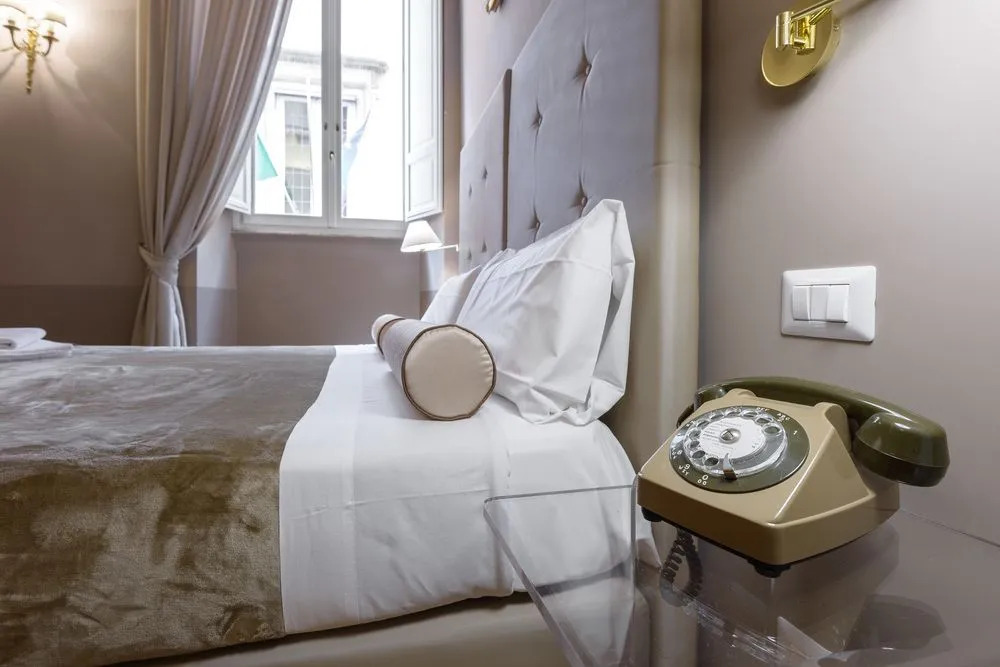 Travel & Stay - Navona 2