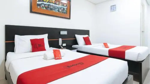 RedDoorz Plus Park-Lay Suites Kidapawan City