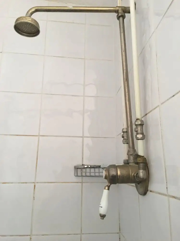 Budget Rooms Crosskeys