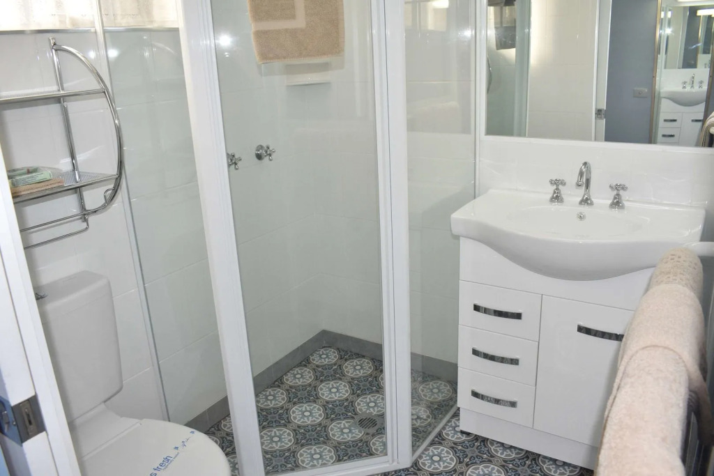 Tumut Farrington motel