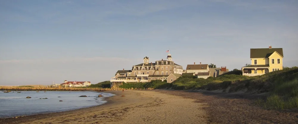 The Blue Dory Inn
