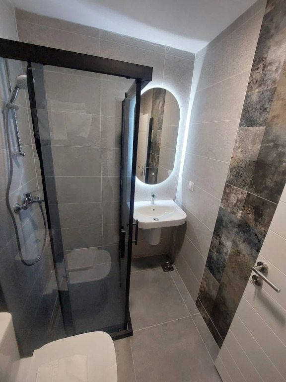 Executive Suites by Modern Living