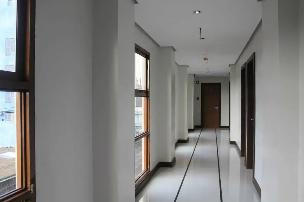 OYO 125 West Makati Hotel