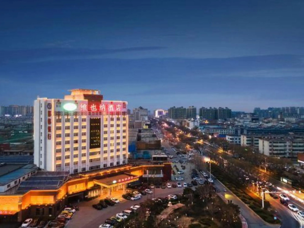 Vienna Hotel (Xinji TV Tower)