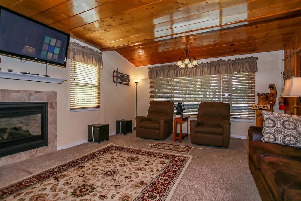 Cubby Bear Retreat-1893 by Big Bear Vacations