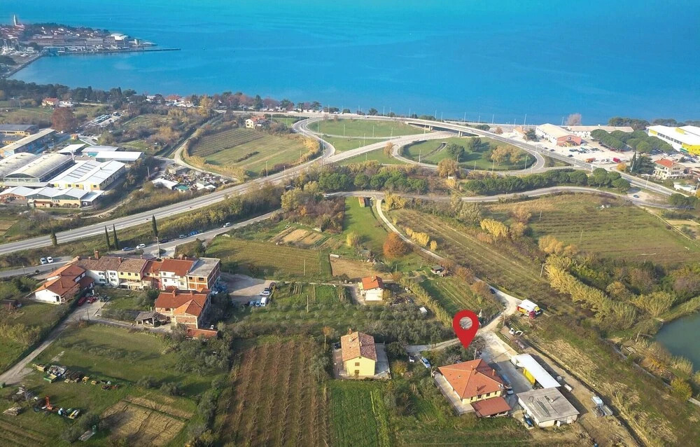 Beautiful Home in Izola With Wifi and 2 Bedrooms