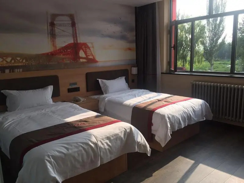 Thank Inn Hotel Hebei Zhangjiakou Zhuolu County Sangganhe Bridge