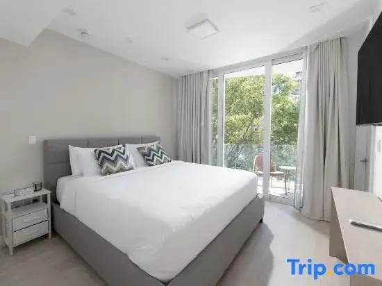 New 1BR/1BA: Rooftop Pool | South Beach - 201