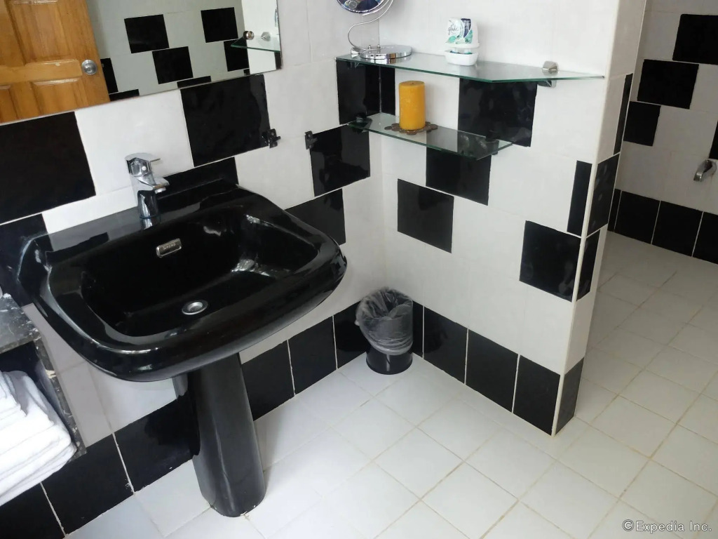 Argonauta Boracay Apartment Suites and Villas