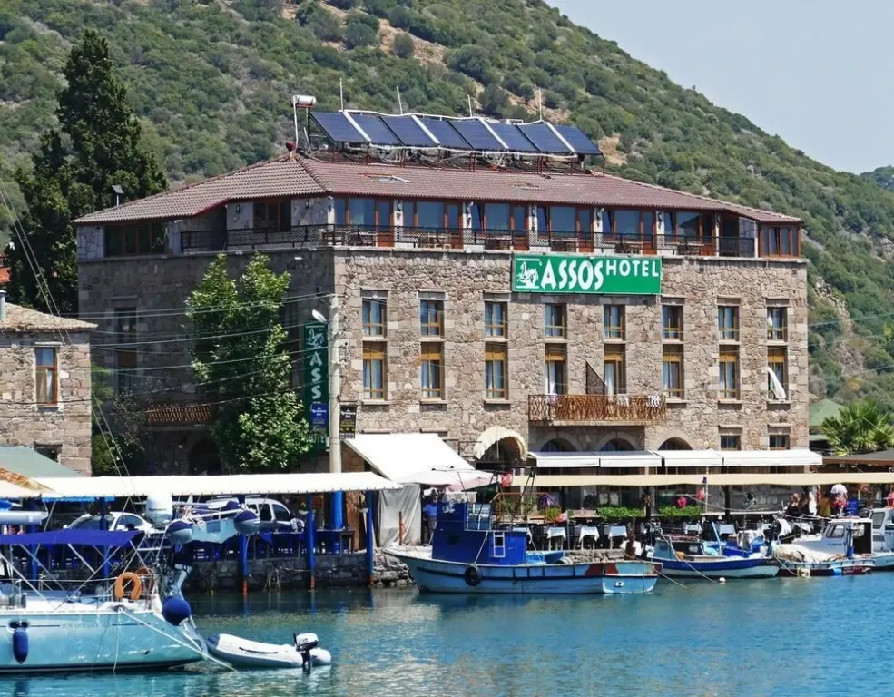 Assos Hotel