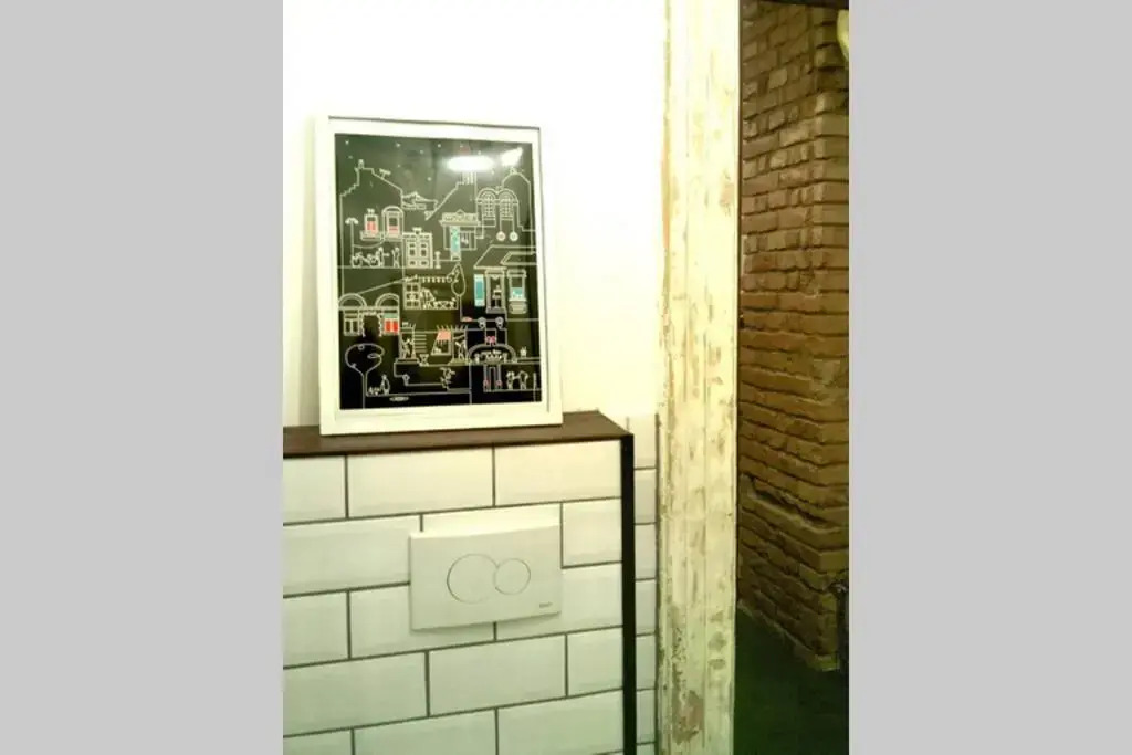 Little Corner at the Historic Jewish District with AC