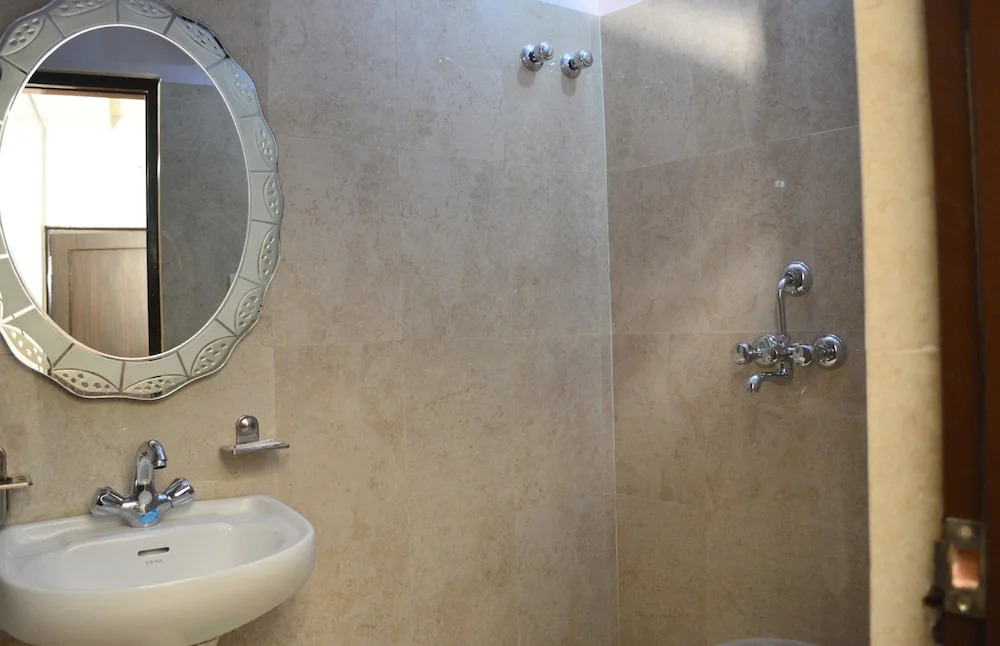 Hotel Abhinandan Inn Jaipur