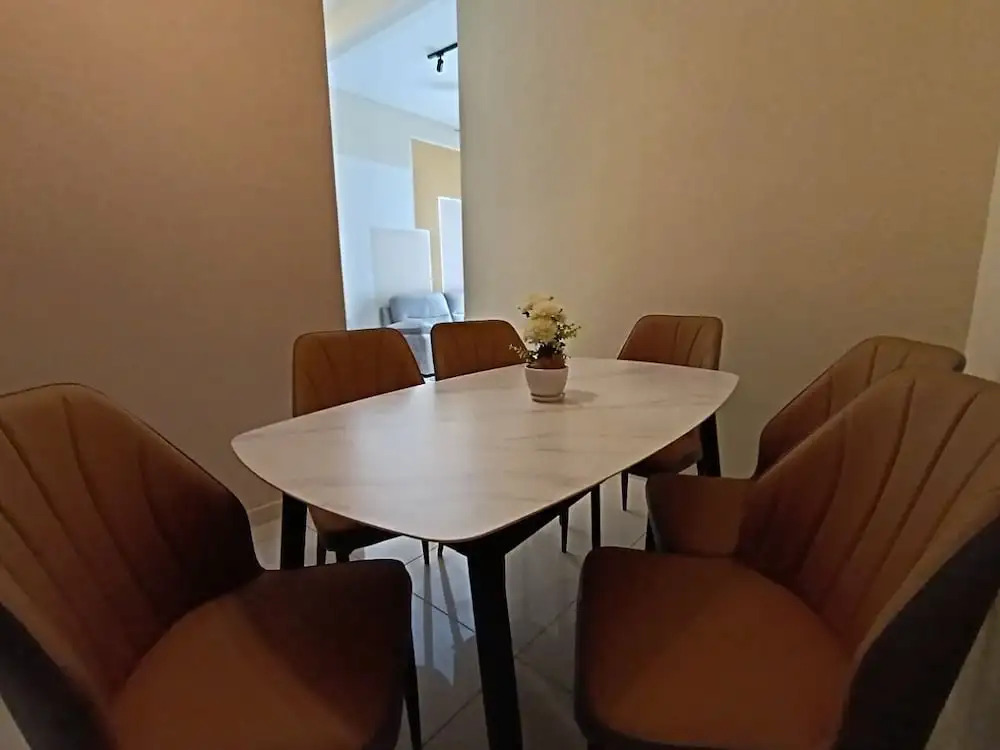 The Horizon Ipoh Dual L13A by Grab A Stay