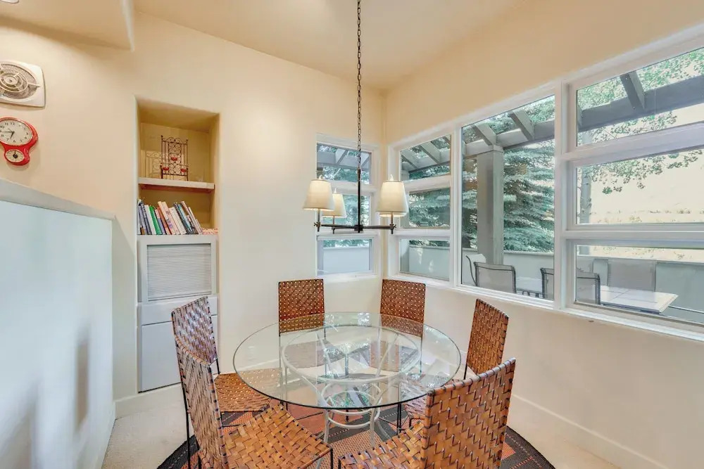 Expansive Sun Valley Home Close to Slopes!