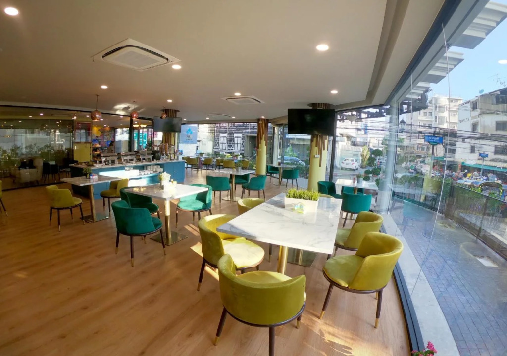 Siri Oriental Bangkok Hotel