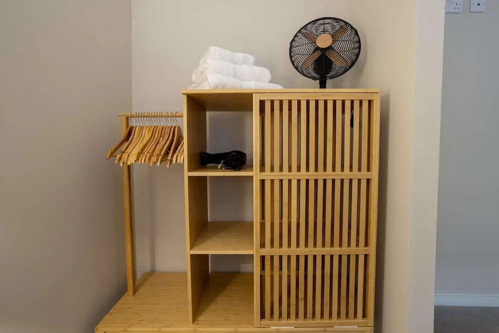 Stylish 1BR Aptment I Balcony I Sleeps 3 - City