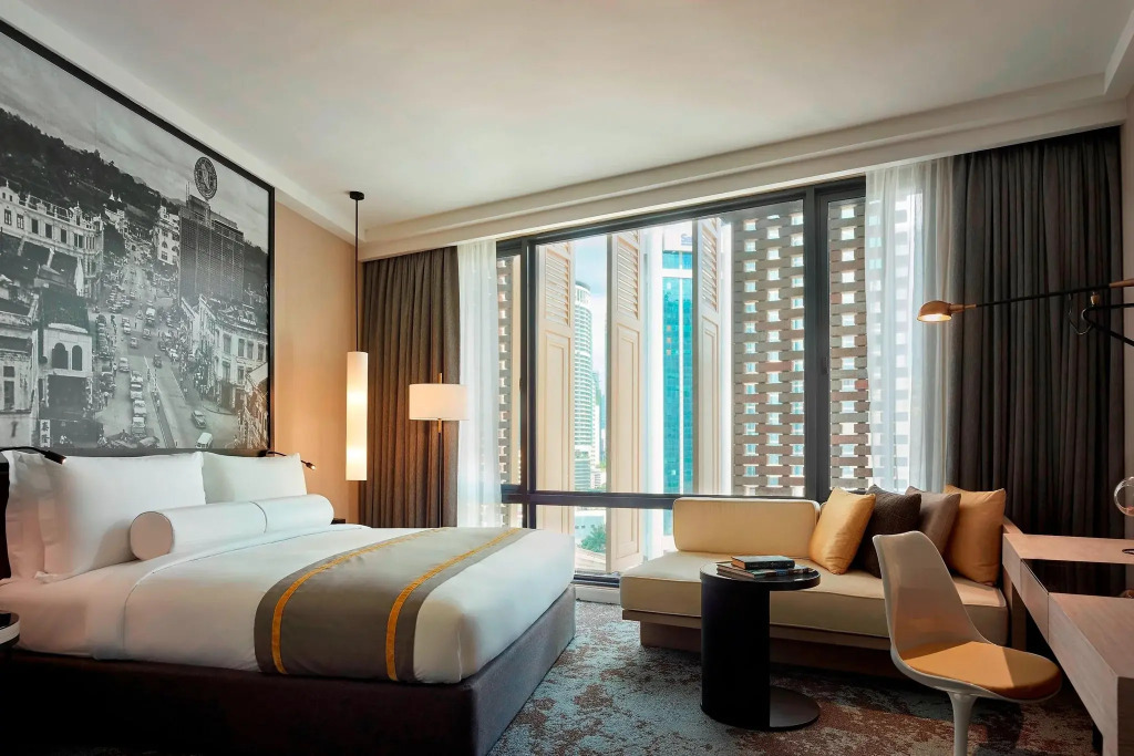 Hotel Stripes Kuala Lumpur, Autograph Collection