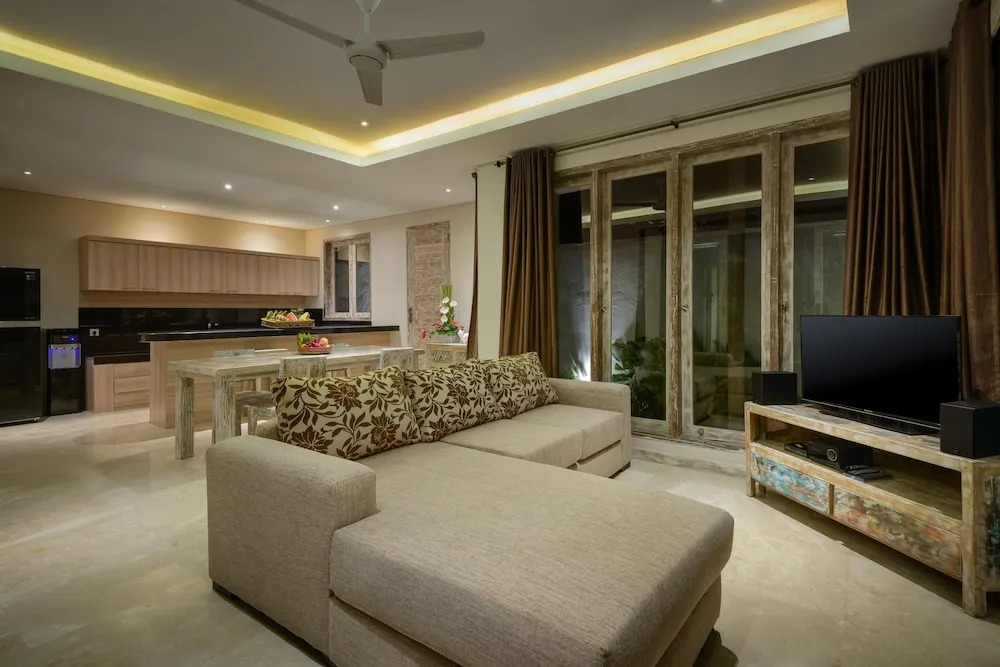 The Sari Balangan Villa