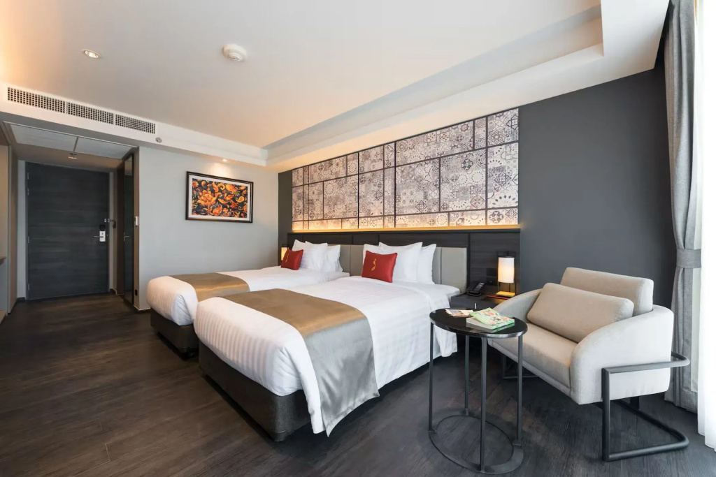 Ramada Plaza by Wyndham Chao Fah Phuket