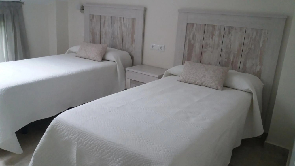 Apartamentos La Pradera de Isla