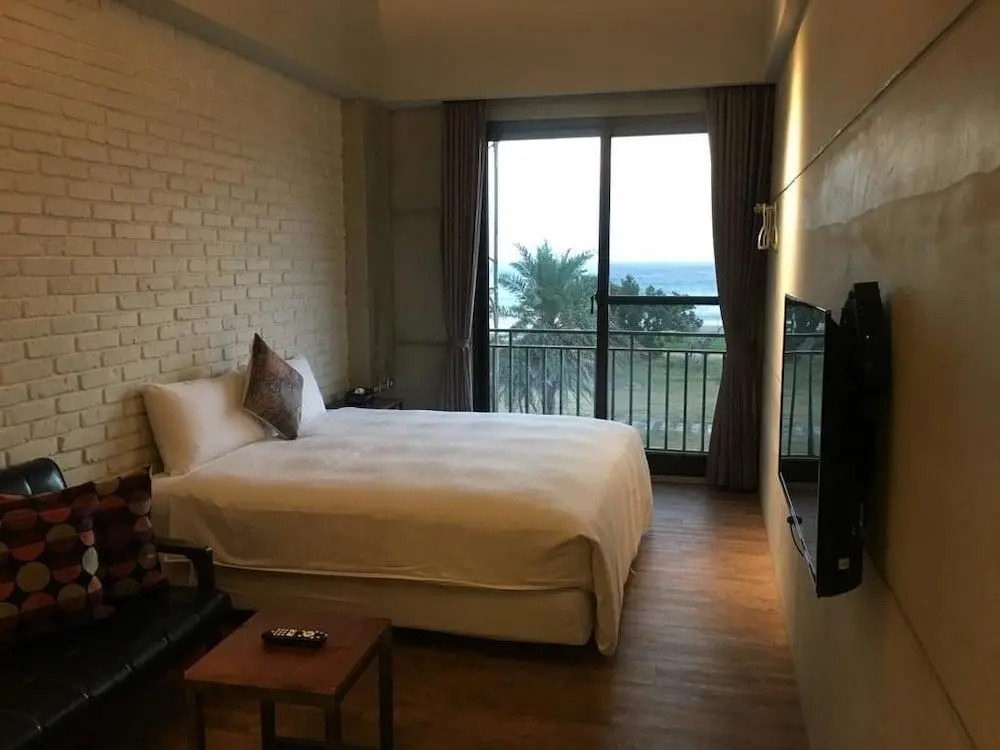 Hido Hostel II