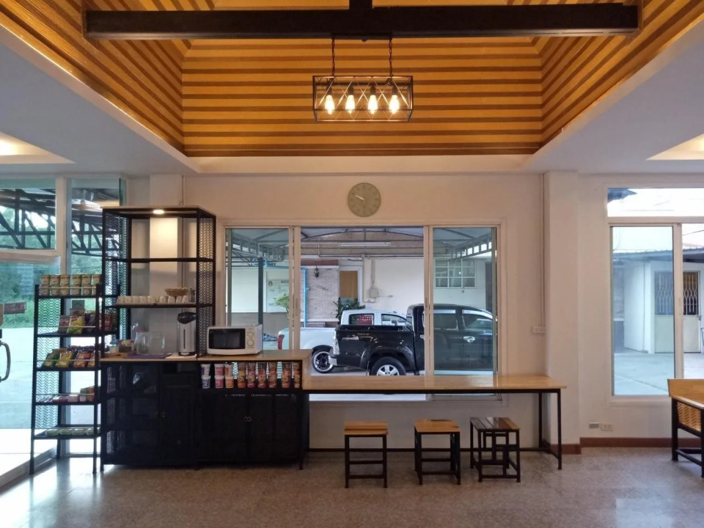 Vanarom Hotel