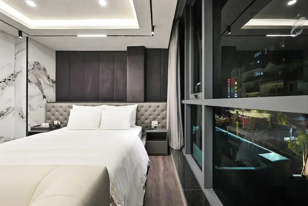 Accord Hotel Binh Tan