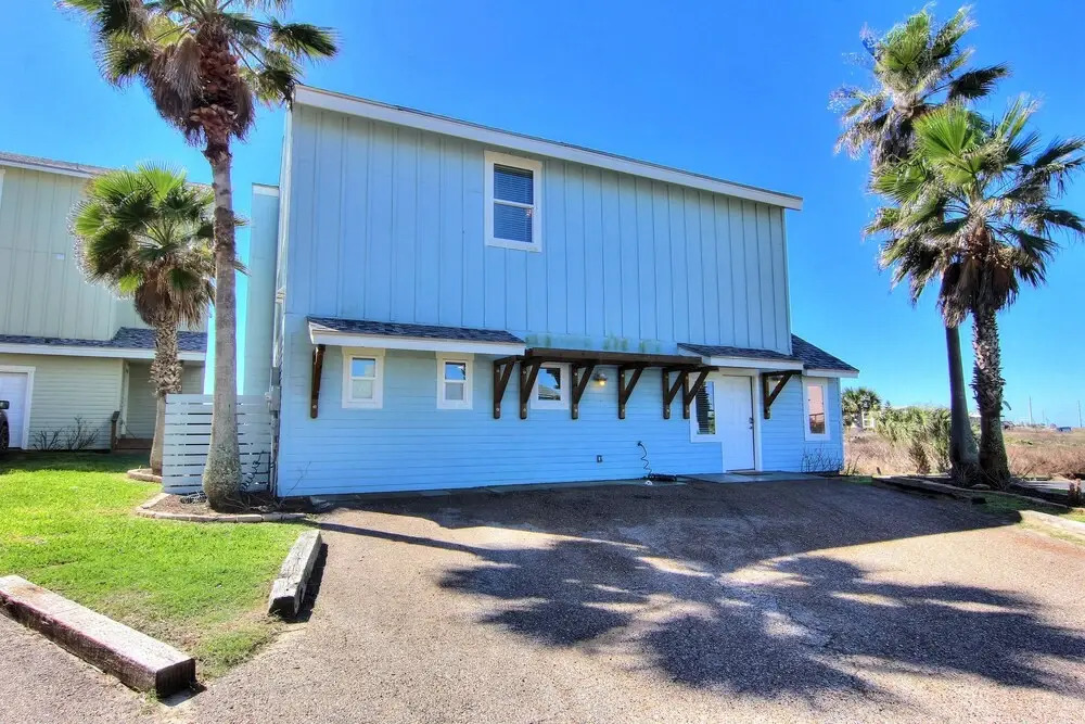 Lost Colony Shiny Shell Cottage