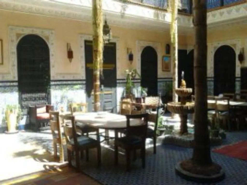 Riad Lalla Khiti
