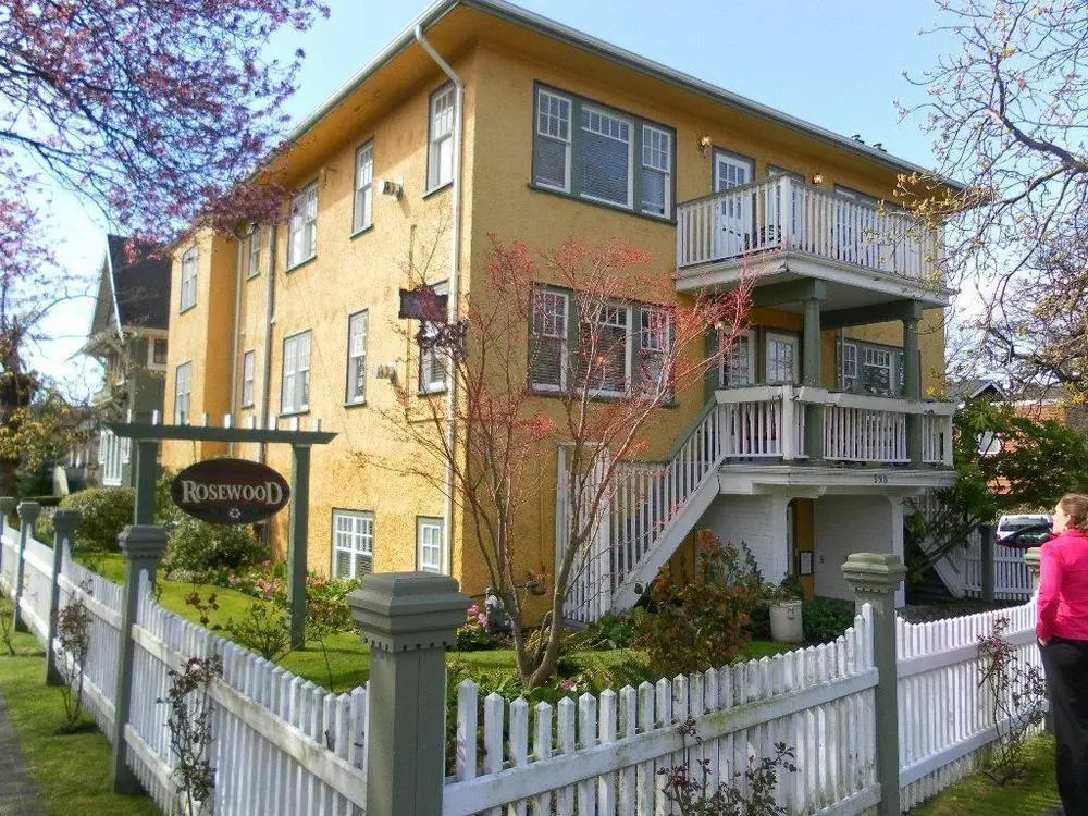 Rosewood Inn