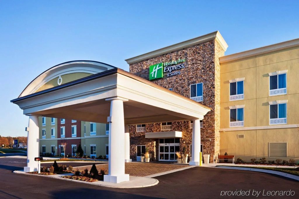 Holiday Inn Express Charlotte Southeast - Matthews by IHG