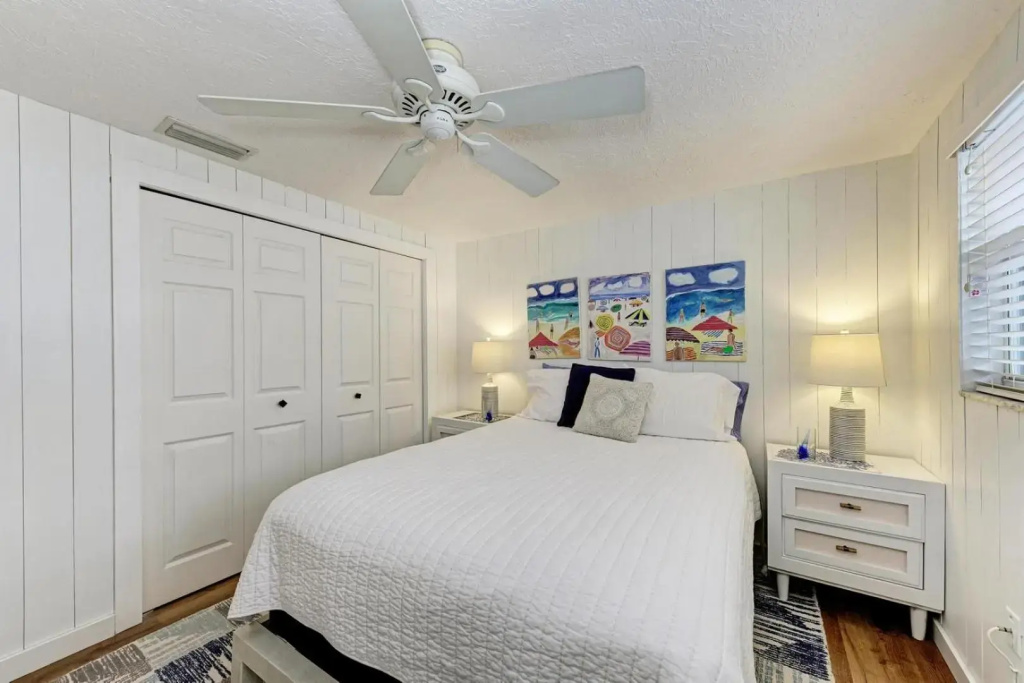 Blue Egret 306 - 61st St Unit A East