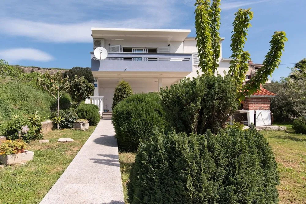 Apartment Gorana