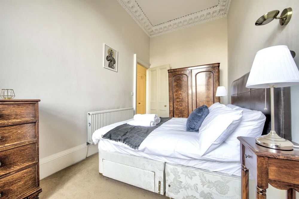 Oxford - New Town Apartment