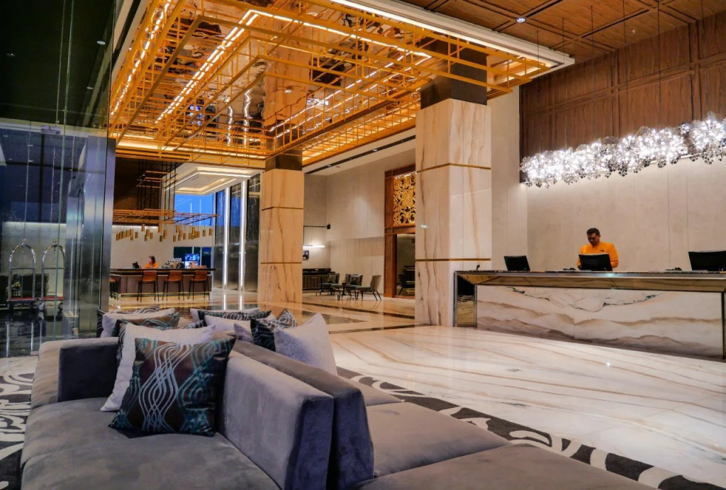 Movenpick Surabaya City