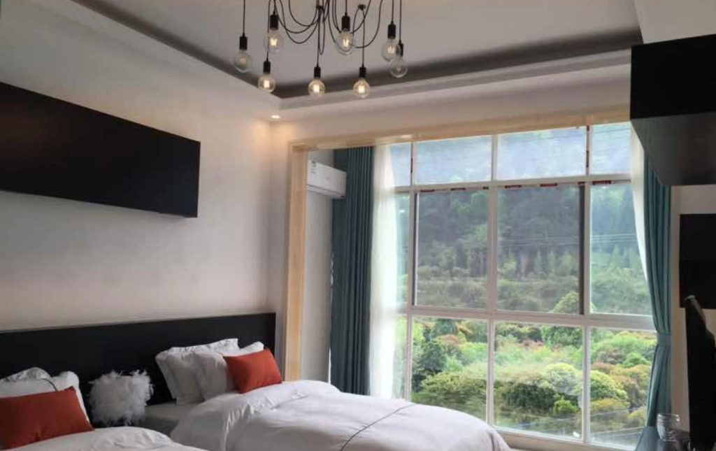 No.8 Gingko Inn