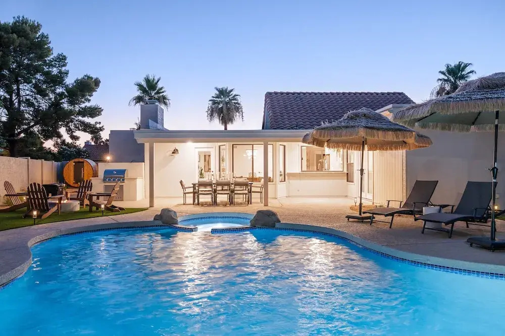 Solara - Pool & Spa - Sauna & Cold Plunge