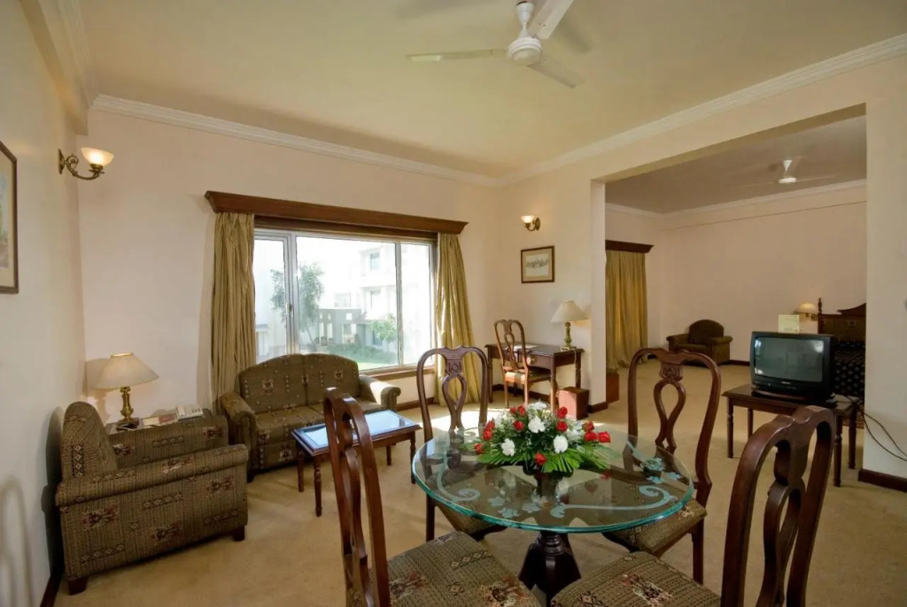 Hotel Express Residency-Jamnagar