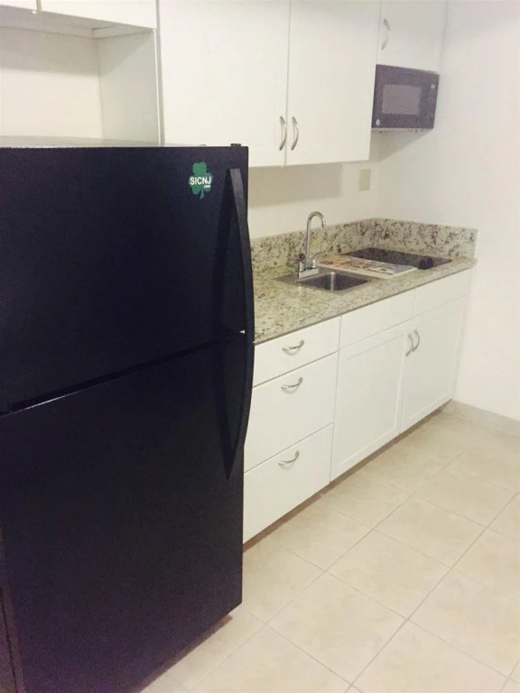 SurfSide Suites