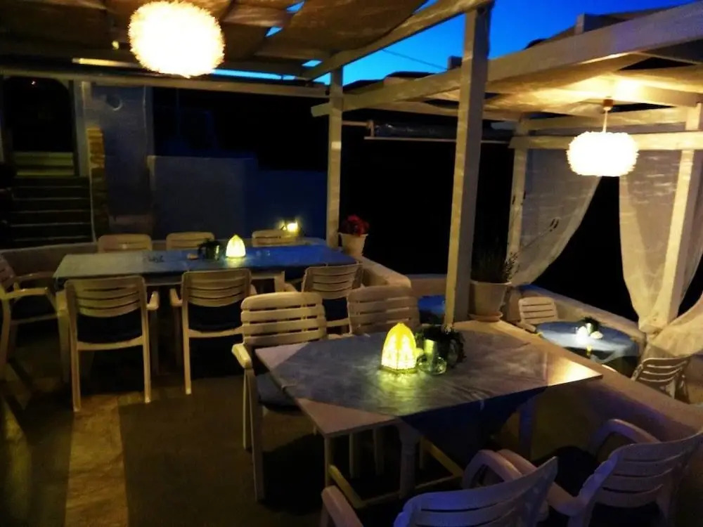 Porto Sikinos Hotel