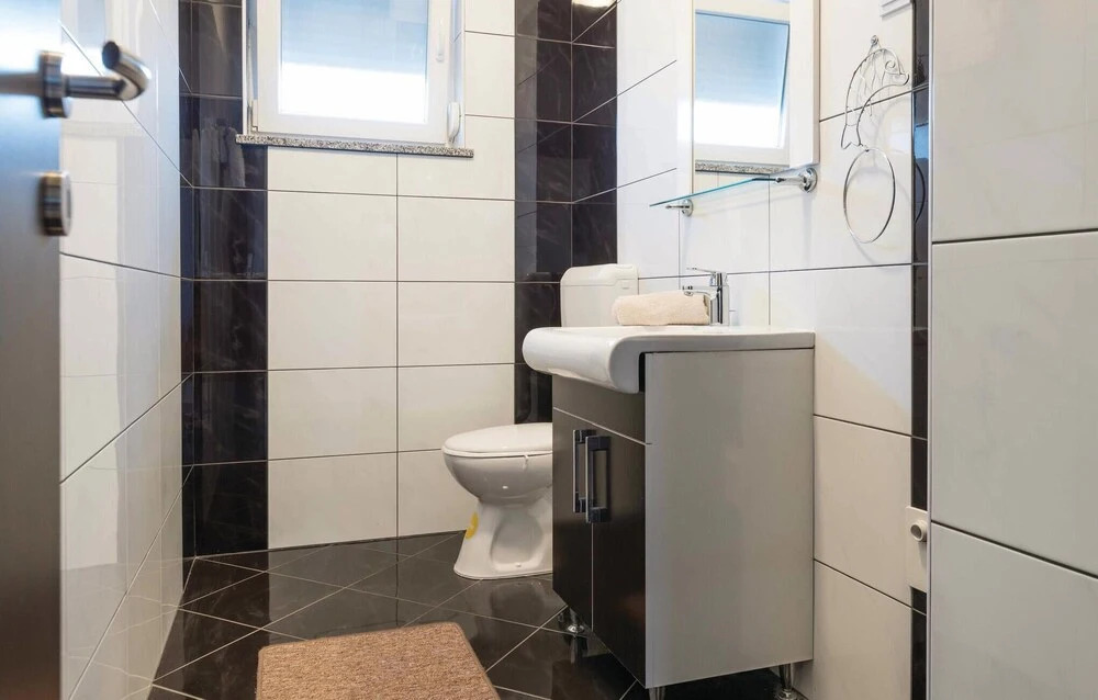 Stunning Home in Pula With Wifi and 7 Bedrooms
