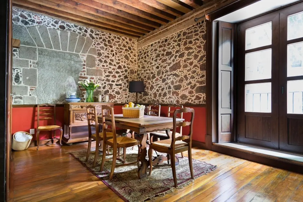 CASA SAUTO Wonderful Vintage Luxury Suite