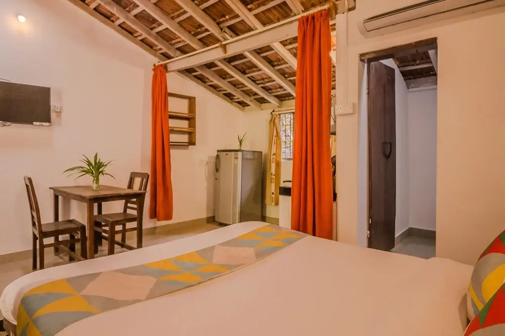 OYO Home 19189 Designer Studio