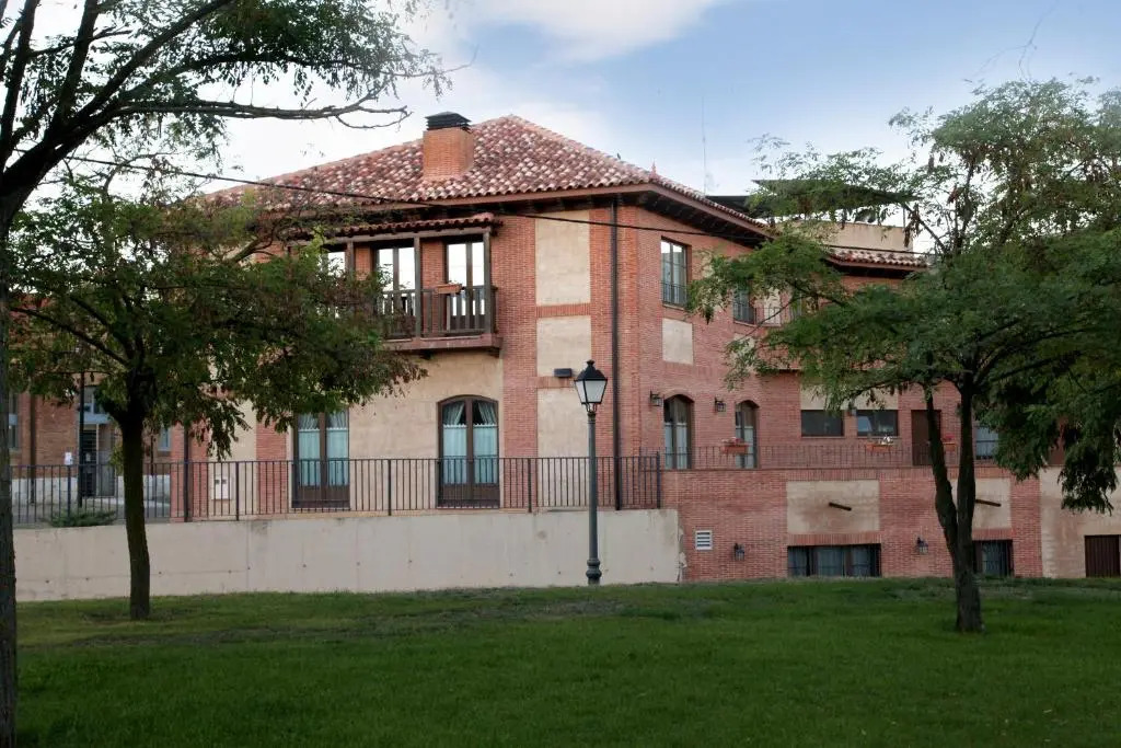 Hotel Rural Venta Del Alon