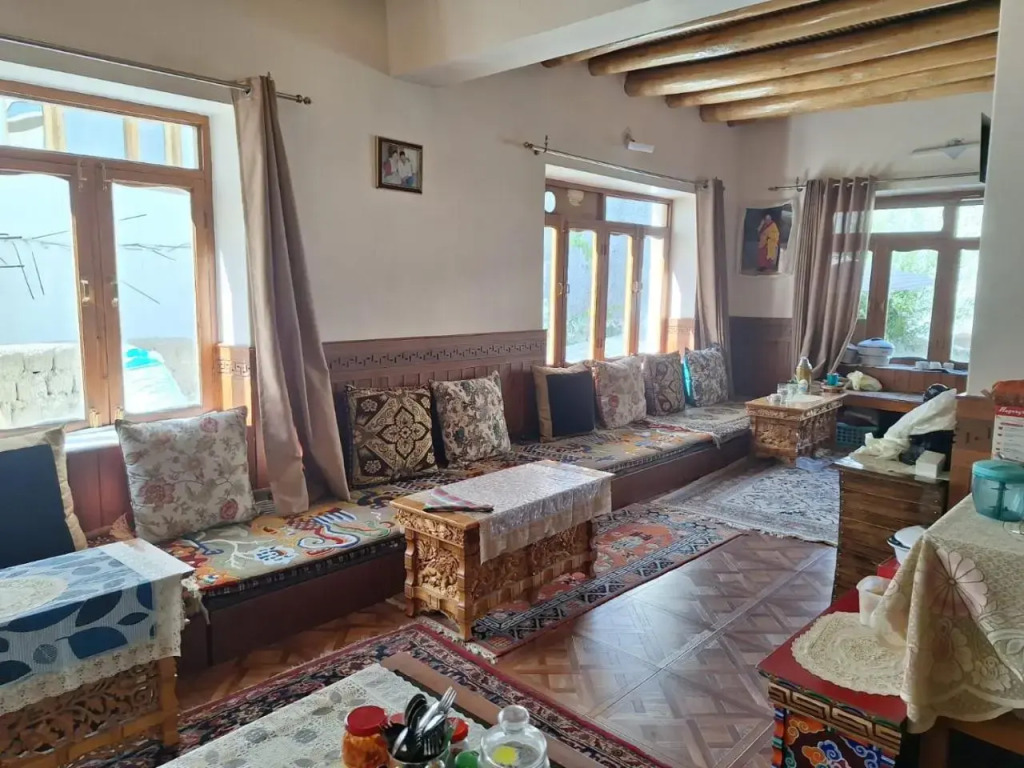 Shanti Guest House